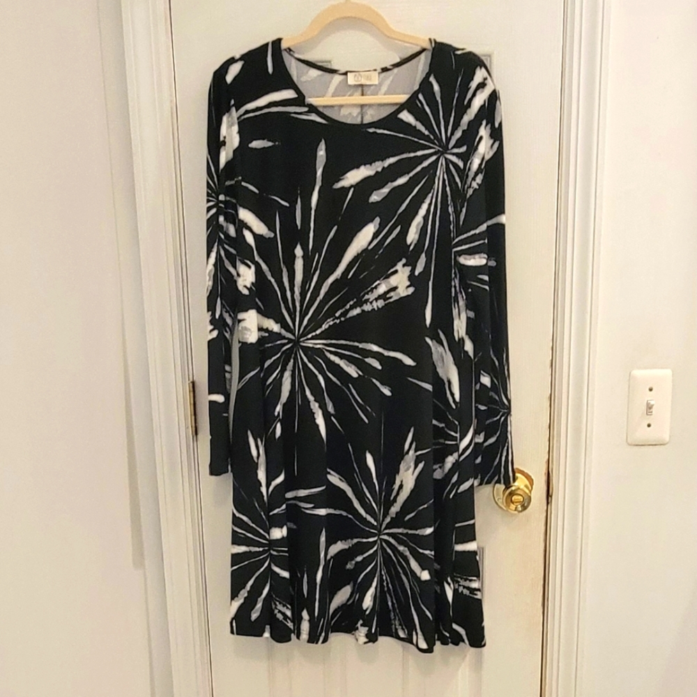 Be Stage NWOT Dress Large